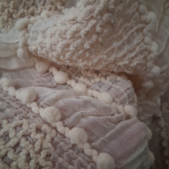 +6🛍Chic Cream Women's Poncho - Picture 5 of 7